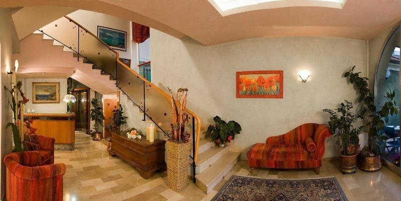 Hotel Alsen Римини Экстерьер фото