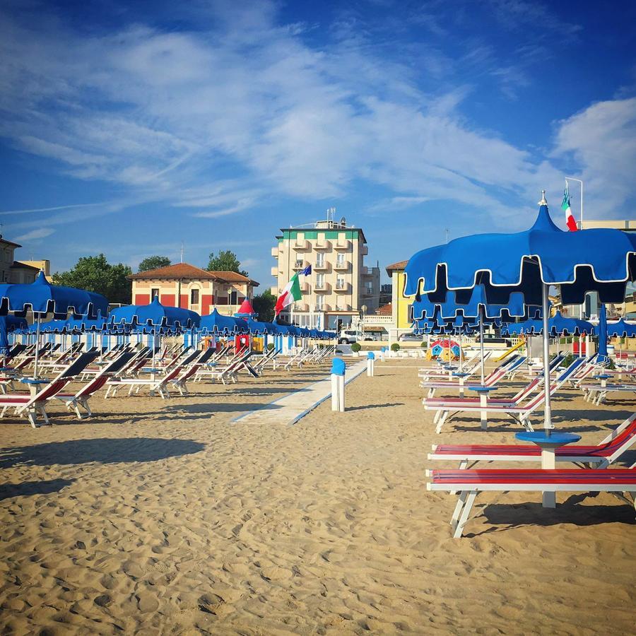 Hotel Alsen Римини Экстерьер фото