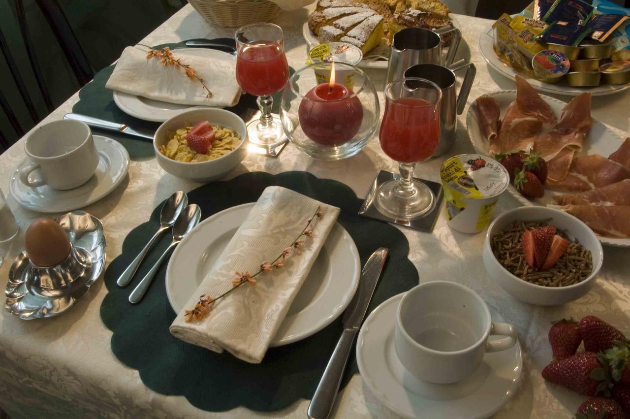 Hotel Alsen Римини Экстерьер фото